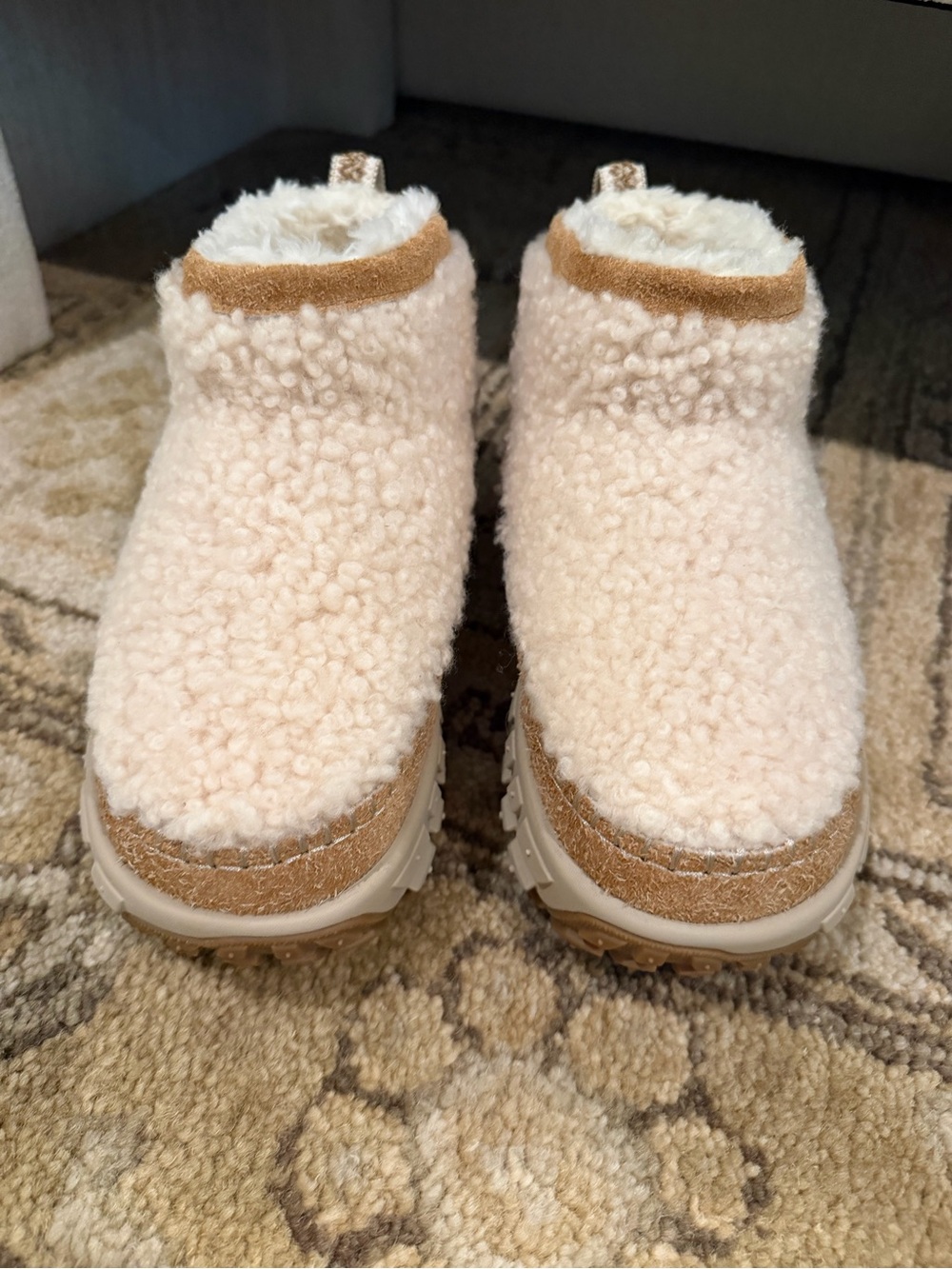 Ugg Venture Daze Ultra Mini Cozy Boot